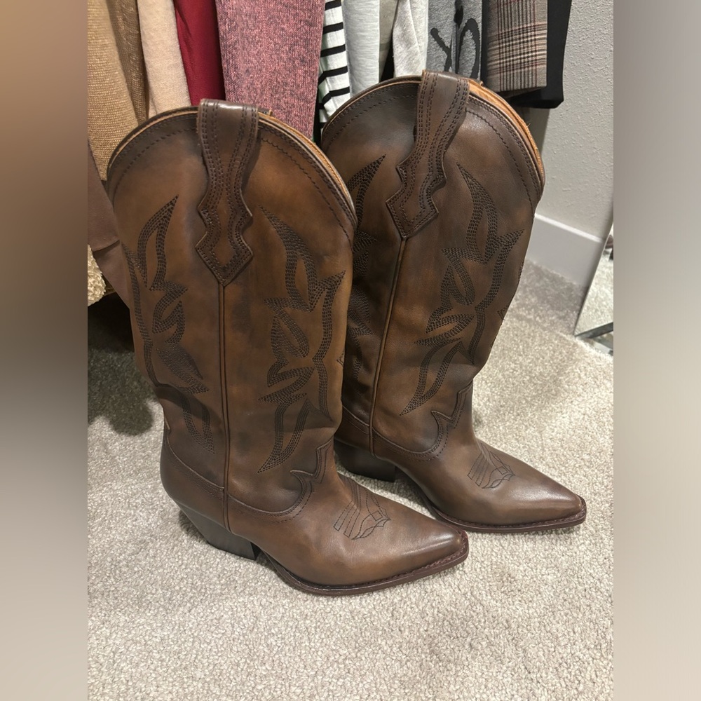 Thursday Boot Co. Women’s Rodeo Boot in Anejo